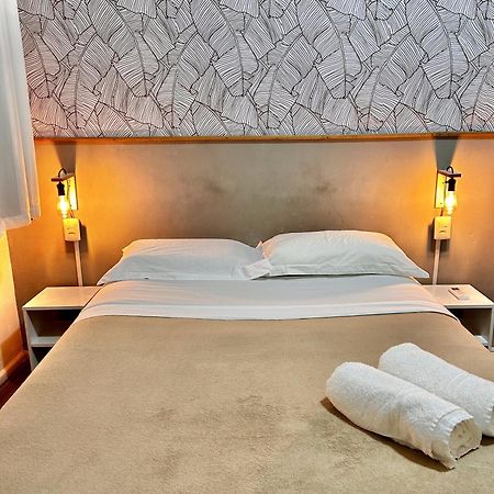 ריו דה ז'ניירו Quarto Privativo Leme De Noronha - 2Min Da Praia מראה חיצוני תמונה